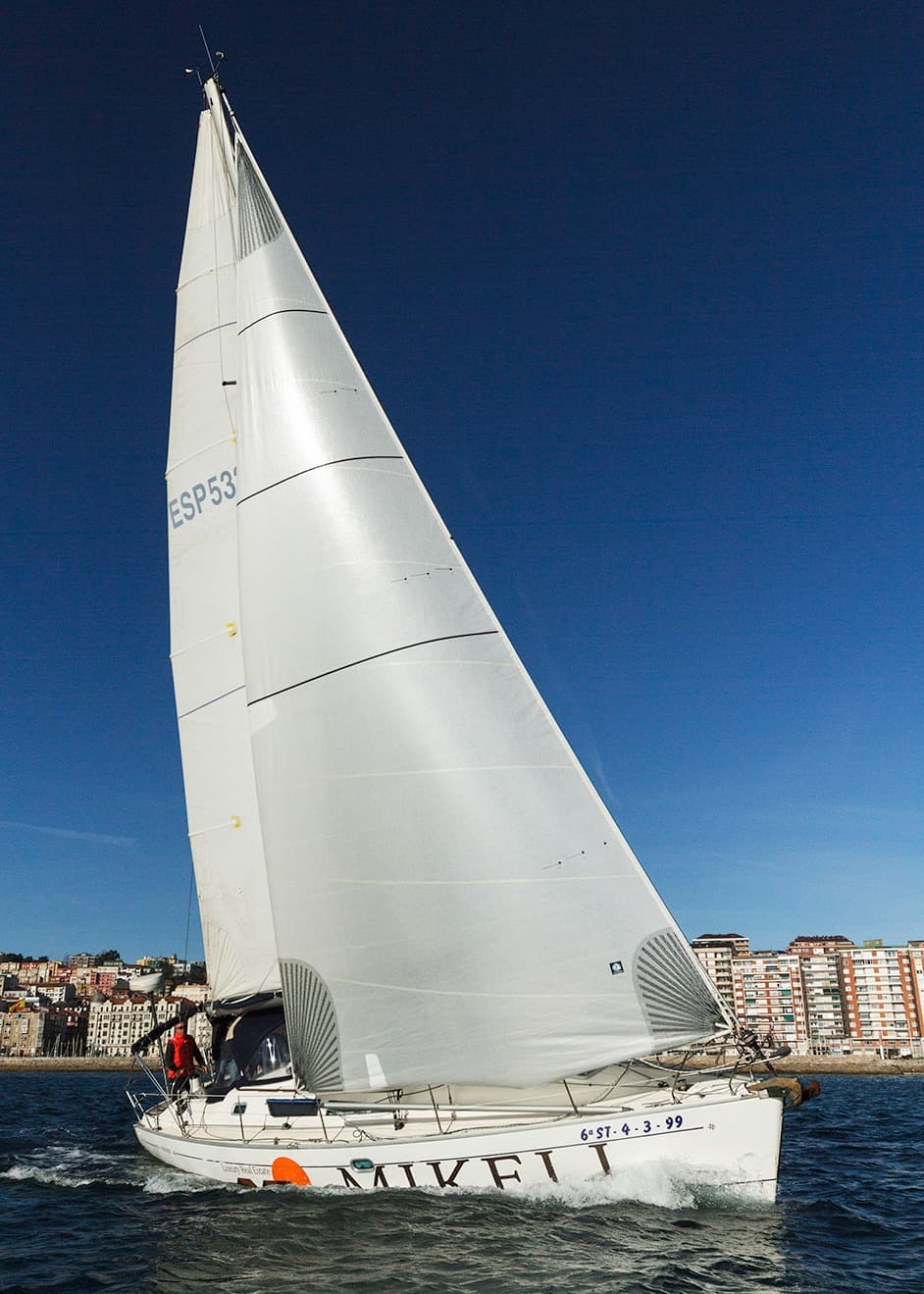 Alquiler semanal de barco en Santander
