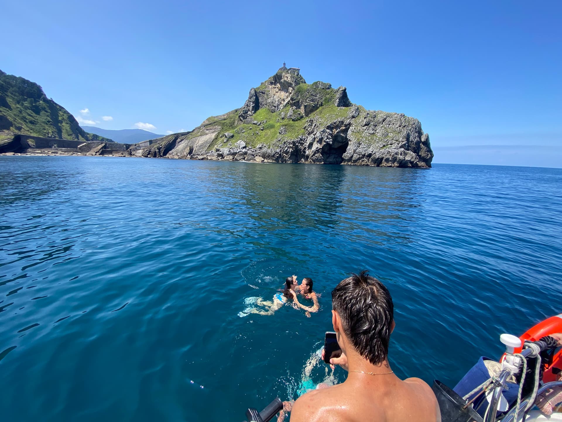 Paseo en velero en Getxo: Un día completo de navegación y aventura en la costa vasca