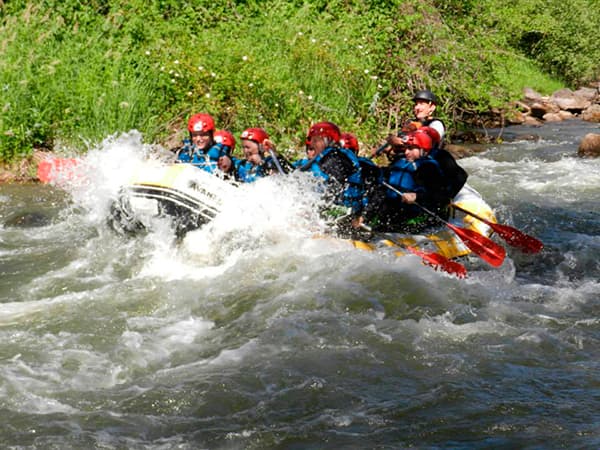 Rafting en el Río Ebro: Aventura y diversión para todos