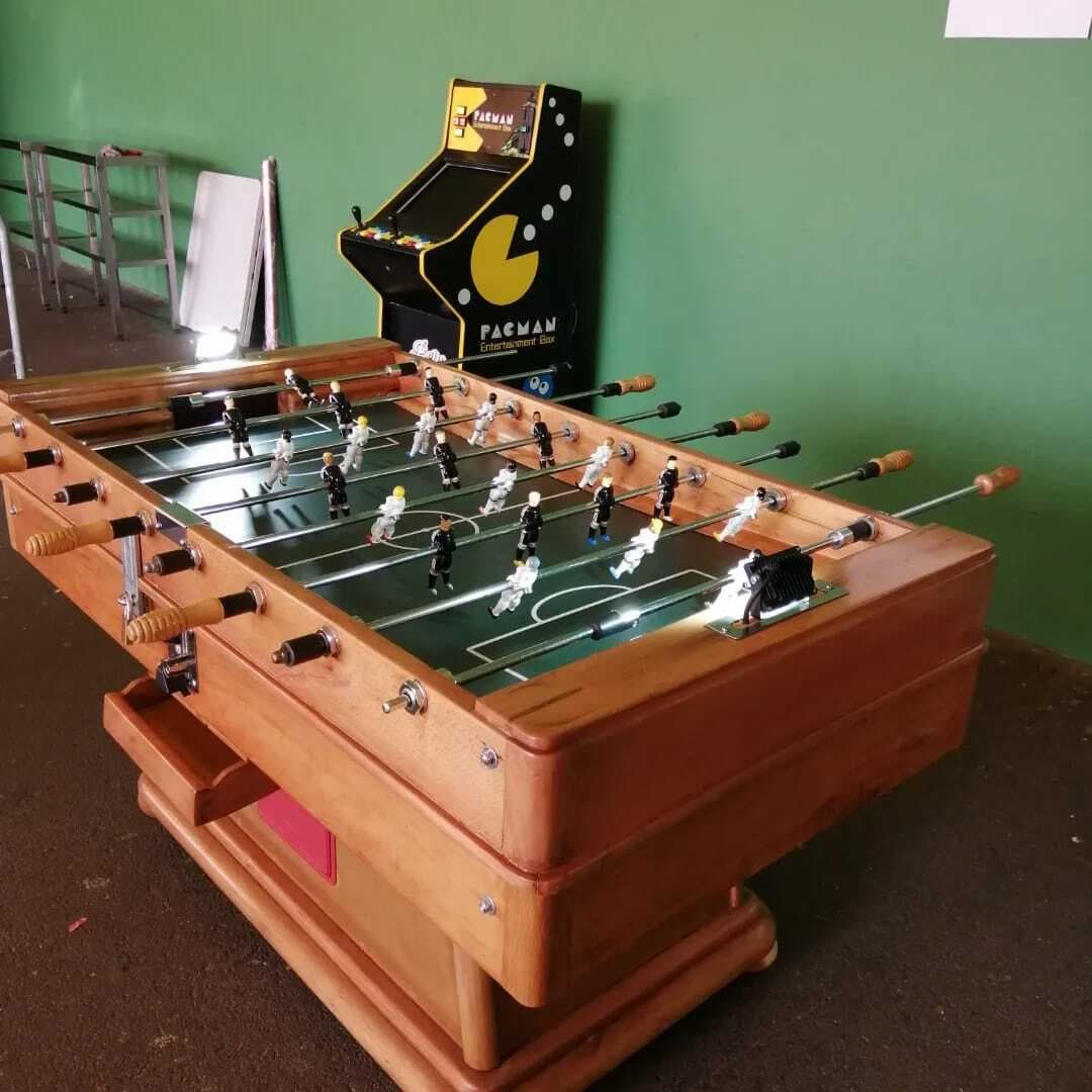 Alquiler de Futbolín para Eventos en Cantabria - Lleva la Diversión a tu Celebración