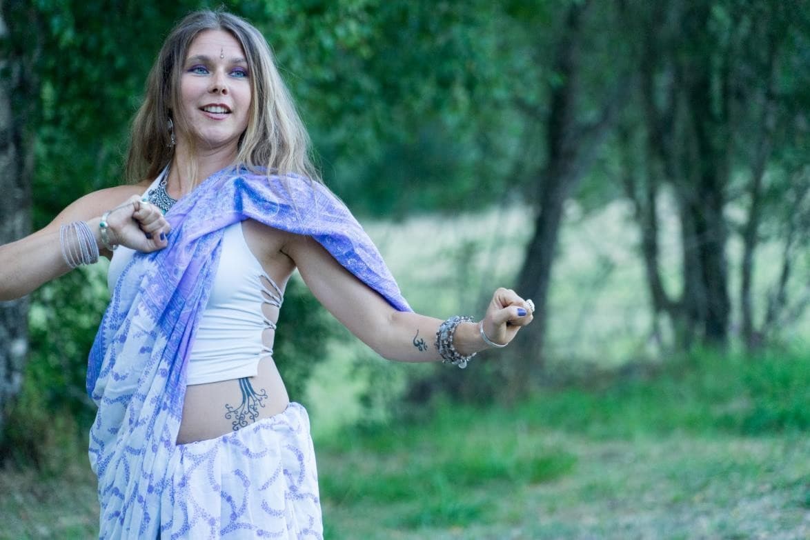 Danza orgánica en la Ribeira Sacra: Movimiento, bienestar y expresión consciente